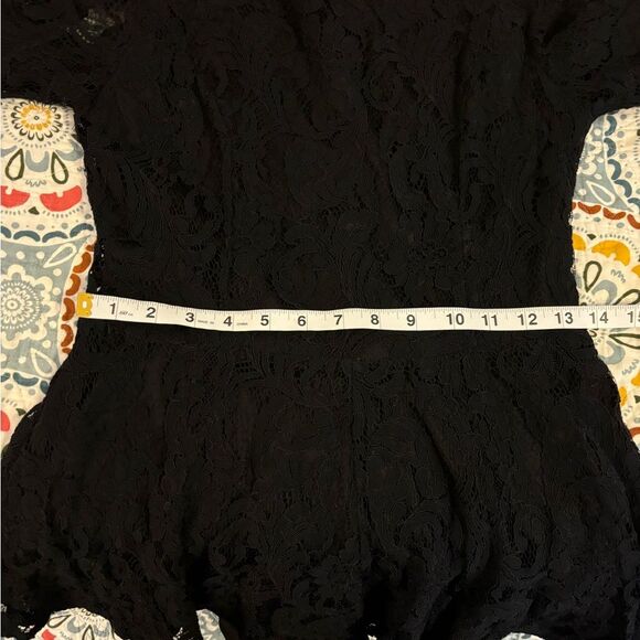 Miami Black Lace Short Sleeve Romper Size Small - Picture 10 of 11